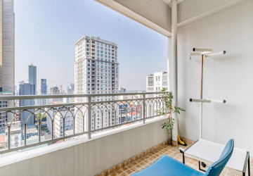 3 Bedroom Condo For Rent - De Castle Royal, BKK1, Phnom Penh thumbnail