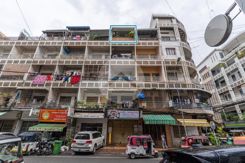 Renovated 3 Bedroom Duplex Apartment For Sale - Phsar Kandal 2, Phnom Penh