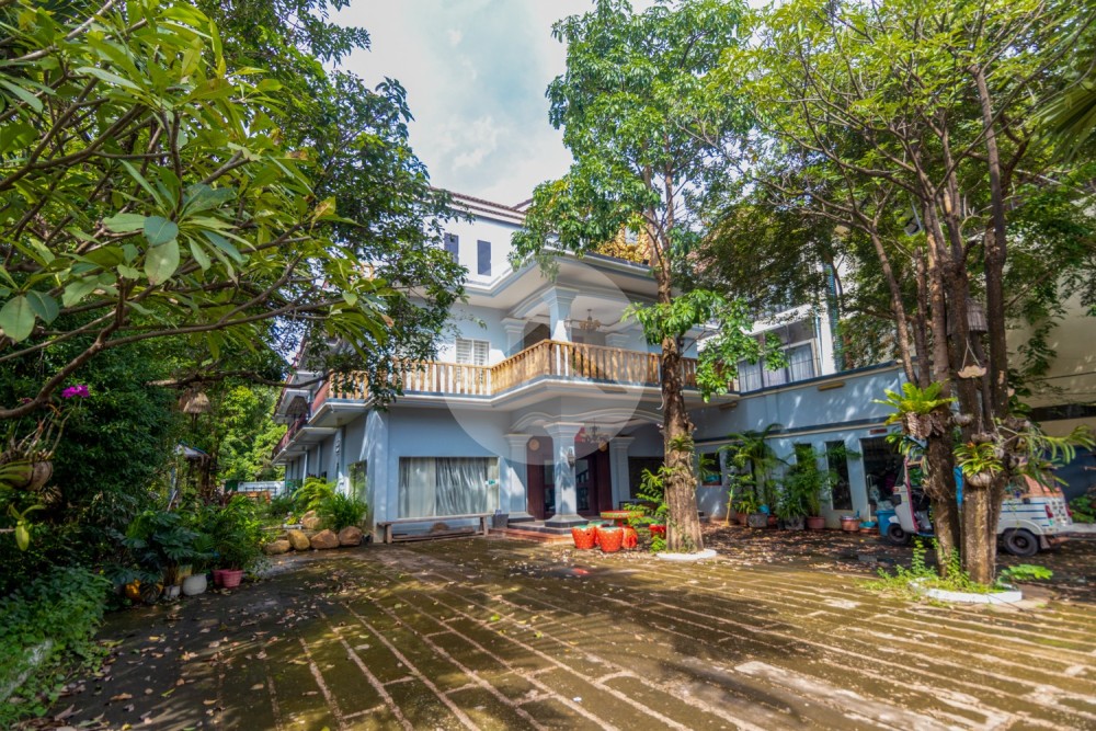21 Bedroom Hotel For Sale - Svay Dangkum, Siem Reap - Image 21