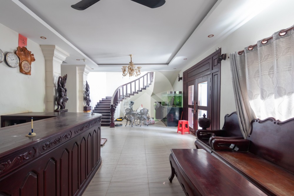 21 Bedroom Hotel For Sale - Svay Dangkum, Siem Reap - Image 6