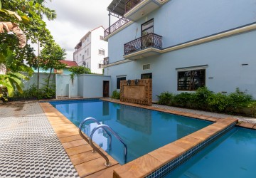 21 Bedroom Hotel For Sale - Svay Dangkum, Siem Reap thumbnail