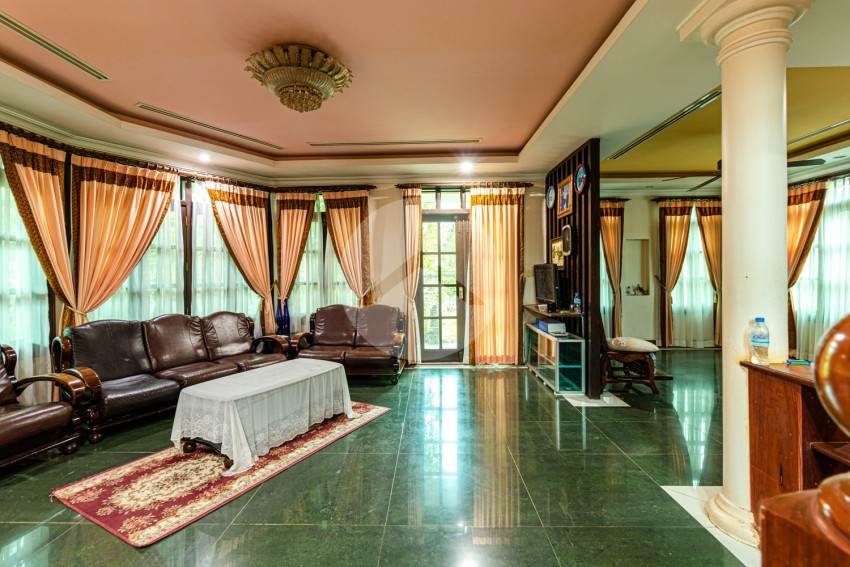 4 Bedroom House For Rent - 10 Makara Road, Sala Kamreuk, Siem Reap