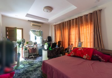 3 Bedroom Villa For Sale - Svay Dangkum, Siem Reap thumbnail