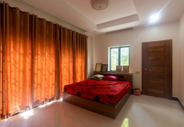 3 Bedroom Villa For Sale - Svay Dangkum, Siem Reap thumbnail