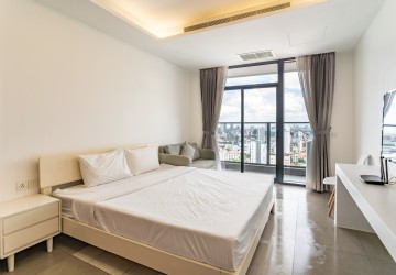 40 Sqm Studio  Condo For Rent - The Penthouse, Tonle Bassac, Phnom Pen thumbnail