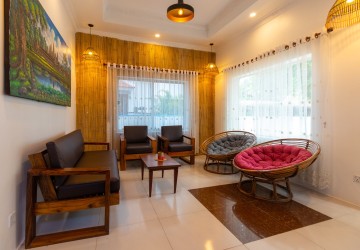 15 Bedroom Guesthouse For Rent - Svay Dangkum, Siem Reap thumbnail