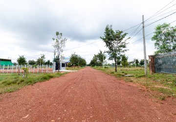 298 Sqm Residential Land For Sale - Prasat Bakong, Siem Reap thumbnail