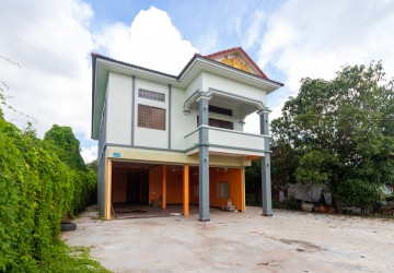 2 Bedroom Villa for Rent - Svay Thom, Siem Reap thumbnail