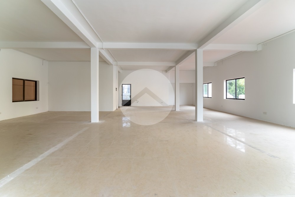 650 Sqm Commercial Building For Rent - Toul Kork, Phnom Penh - Image 6