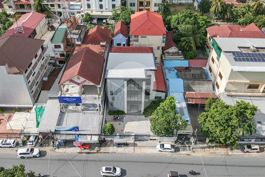 650 Sqm Commercial Building For Rent - Toul Kork, Phnom Penh