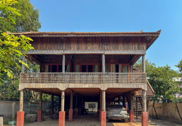 2 Bedroom House For Rent - Kouk Chak, Siem Reap thumbnail