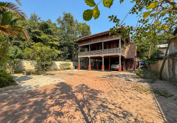 2 Bedroom House For Rent - Kouk Chak, Siem Reap thumbnail