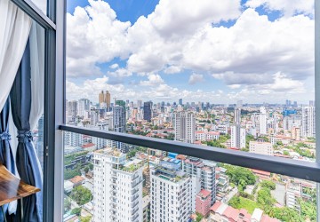 39 Sqm Studio Condo For Rent - The Penthouse, Tonle Bassac, Phnom Penh thumbnail