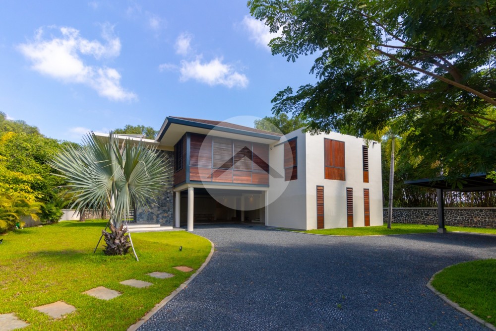 5 Bedroom Luxury Villa For Rent -  Sambour, Siem Reap - Image 2