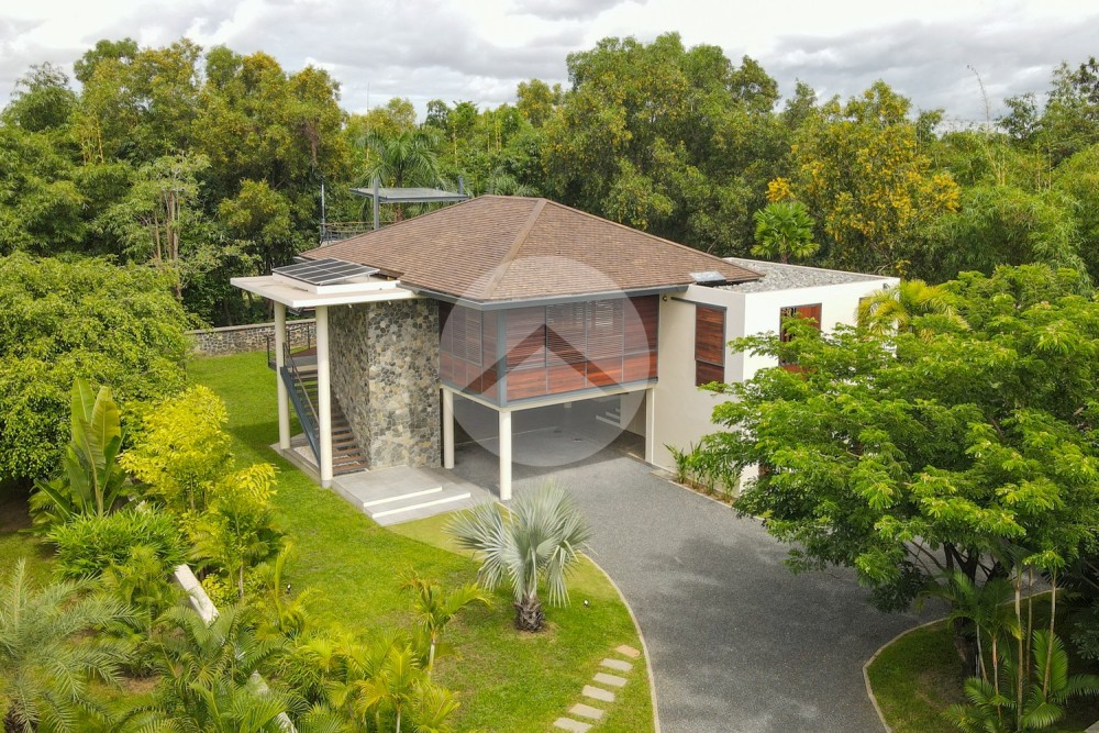 5 Bedroom Luxury Villa For Rent -  Sambour, Siem Reap