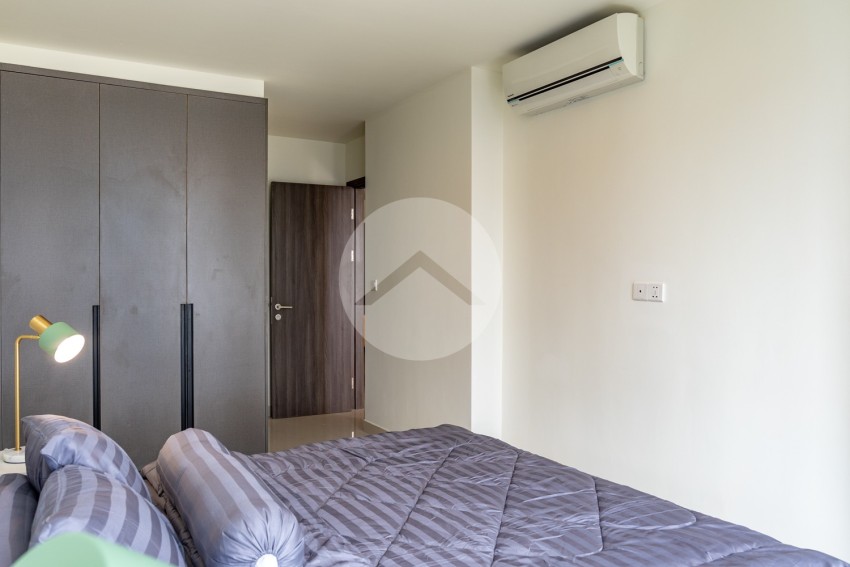 2 Bedroom Condo For Rent - The Peak, Tonle Bassac, Phnom Penh