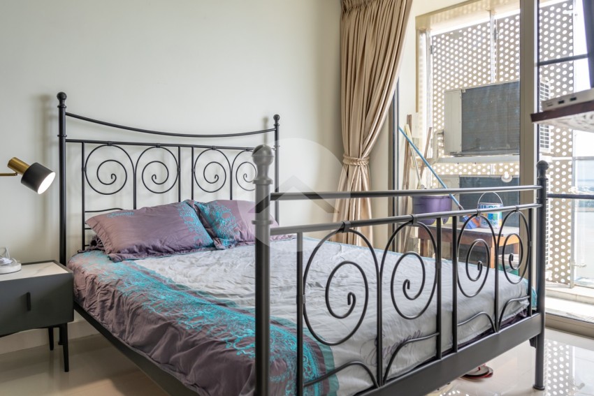 2 Bedroom Condo For Rent - The Peak, Tonle Bassac, Phnom Penh