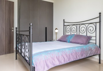 2 Bedroom Condo For Rent - The Peak, Tonle Bassac, Phnom Penh thumbnail