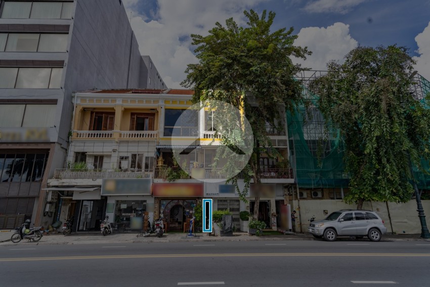 Renovated 3 Bedroom Duplex Apartment For Rent - Riverside, Daun Penh, Phnom Penh