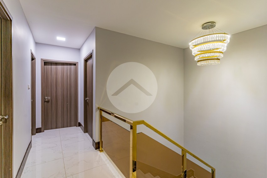 5 Bedroom Duplex Penthouse For Sale  - Orkid The Royal Condominium, Teuk Thla, Phnom Penh