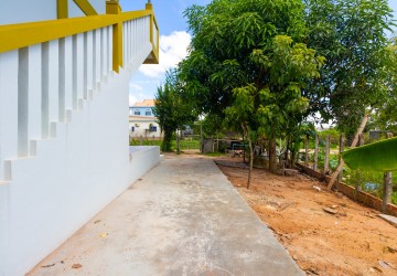 12 Unit Apartment For Rent - Chreav, Siem Reap thumbnail