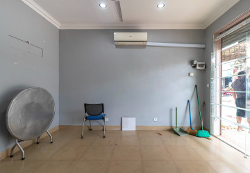 96 Sqm Space For Rent - Svay Dangkum, Siem Reap thumbnail