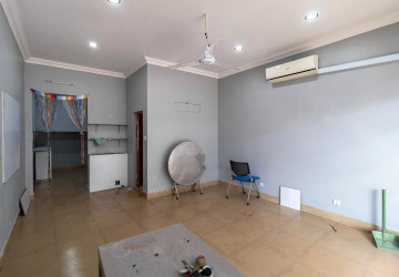 96 Sqm Space For Rent - Svay Dangkum, Siem Reap thumbnail