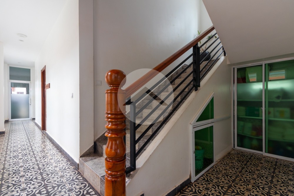 11 Bedroom Hotel Business For Sale - Svay Dangkum, Siem Reap - Image 25