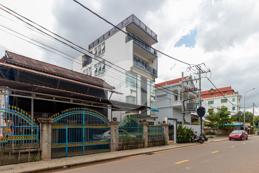 11 Bedroom Hotel Business For Sale - Svay Dangkum, Siem Reap - Image 47