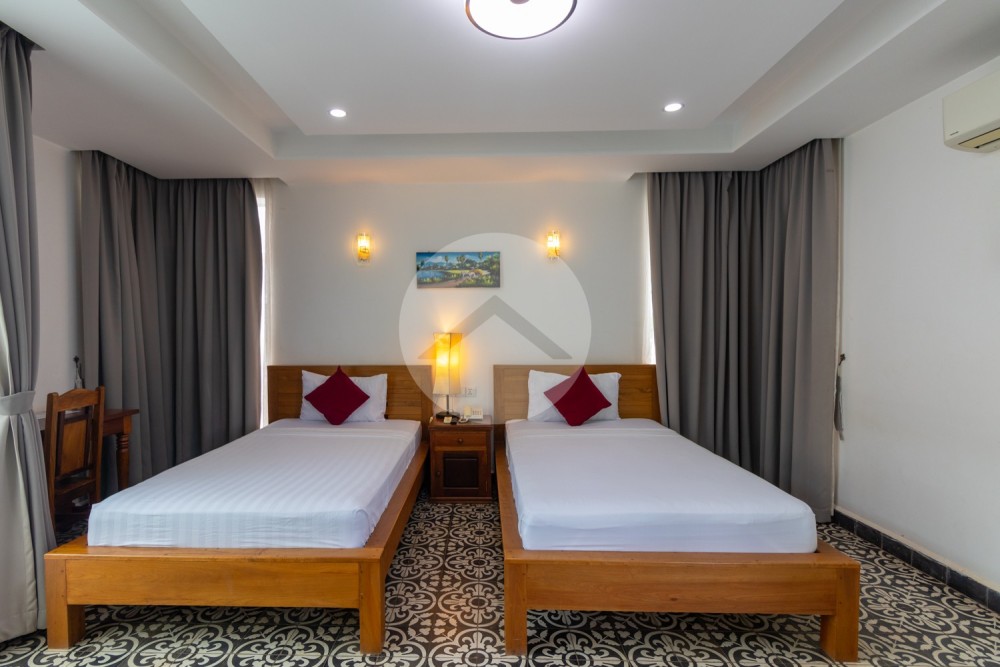 11 Bedroom Hotel Business For Sale - Svay Dangkum, Siem Reap - Image 11