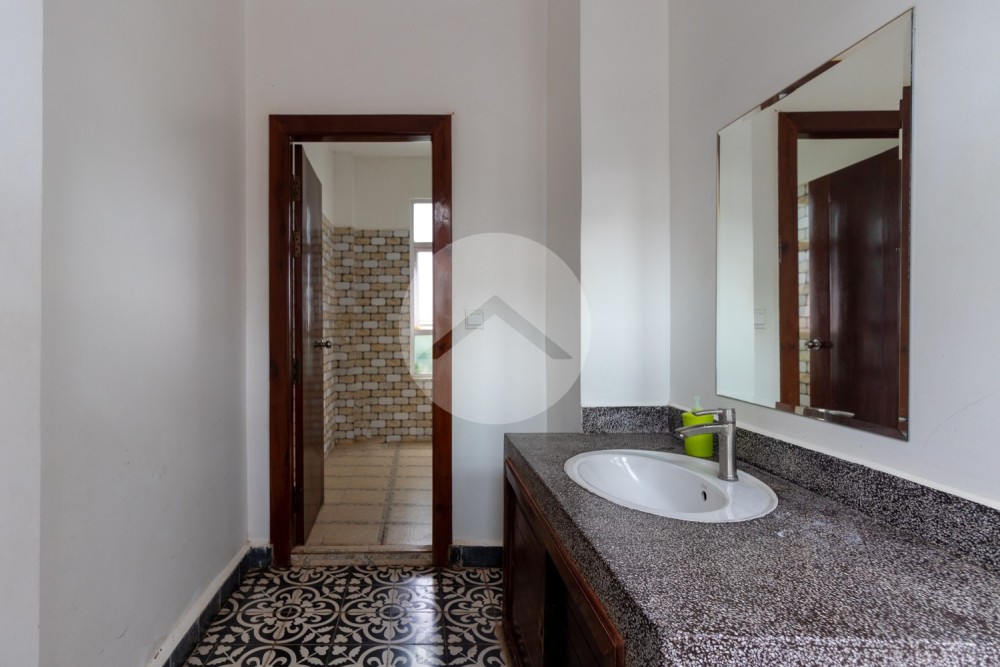 11 Bedroom Hotel Business For Sale - Svay Dangkum, Siem Reap - Image 35