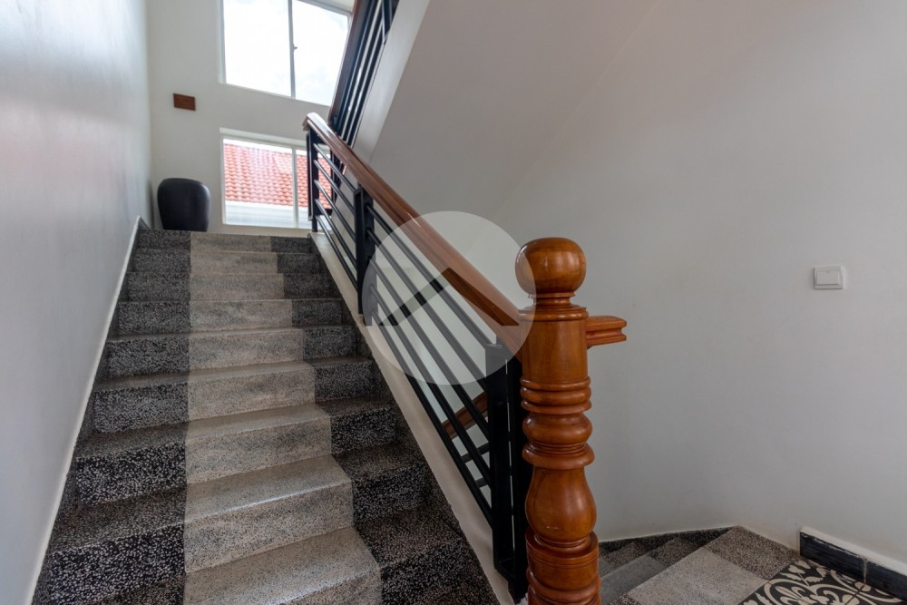 11 Bedroom Hotel Business For Sale - Svay Dangkum, Siem Reap - Image 23