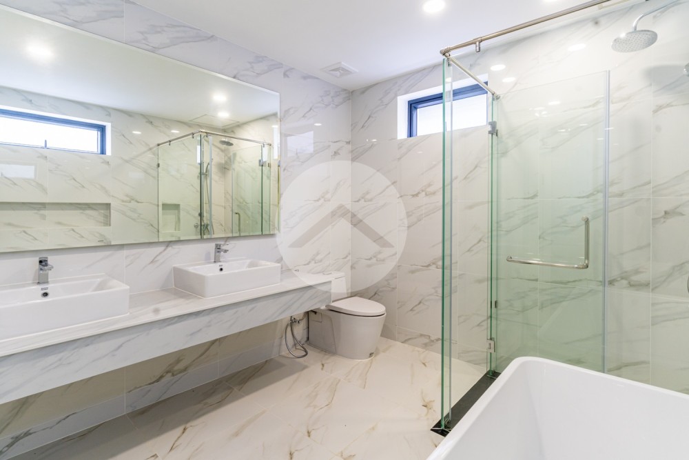 5 Bedroom Queen B Villa For Sale - Chip Mong Landmark 60m, Khan Dangkao, Phnom Penh - Image 18