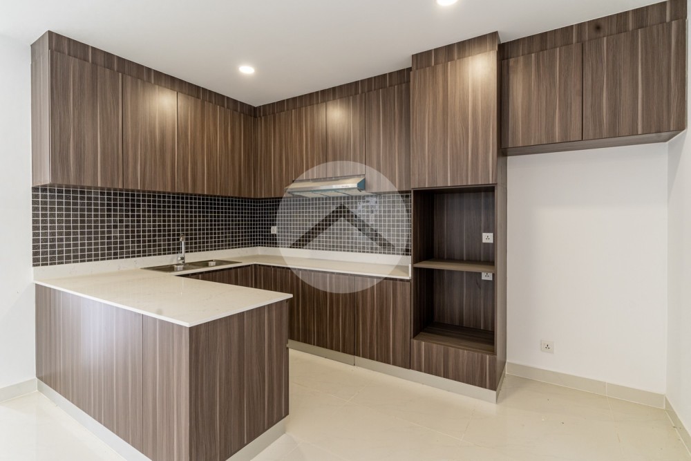 5 Bedroom Queen B Villa For Sale - Chip Mong Landmark 60m, Khan Dangkao, Phnom Penh - Image 6