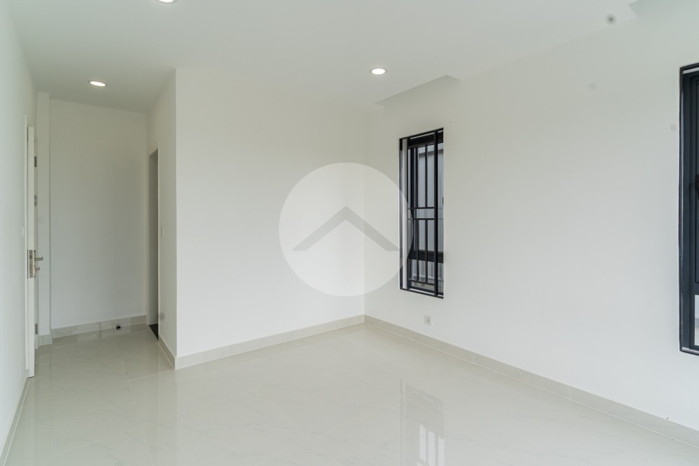 5 Bedroom Queen B Villa For Sale - Chip Mong Landmark 60m, Khan Dangkao, Phnom Penh - Image 16