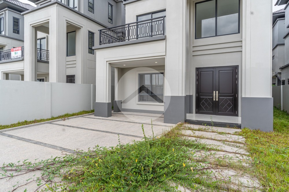 5 Bedroom Queen B Villa For Sale - Chip Mong Landmark 60m, Khan Dangkao, Phnom Penh - Image 23