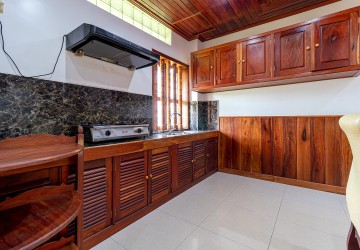 6 Unit Apartment Building For Rent - Kouk Chak, Siem Reap thumbnail