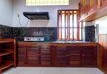 6 Unit Apartment Building For Rent - Kouk Chak, Siem Reap thumbnail
