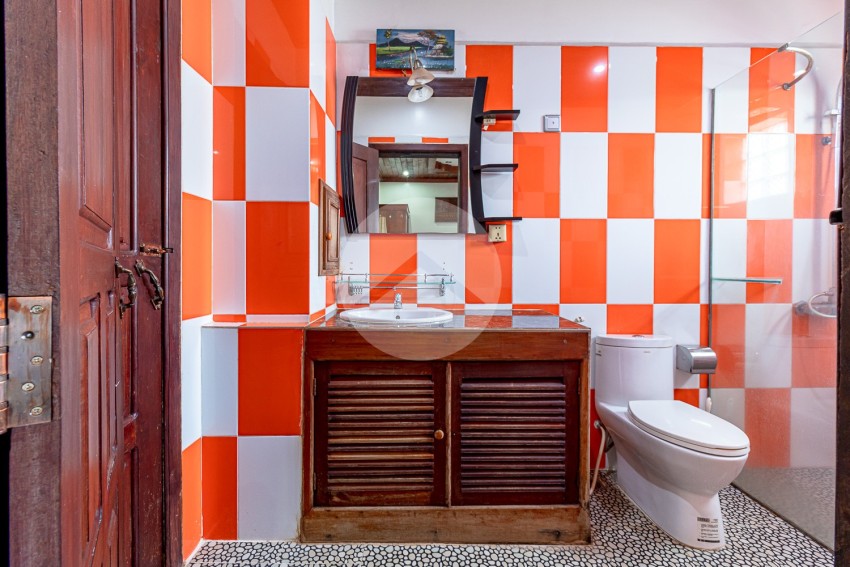 6 Unit Apartment Building For Rent - Kouk Chak, Siem Reap