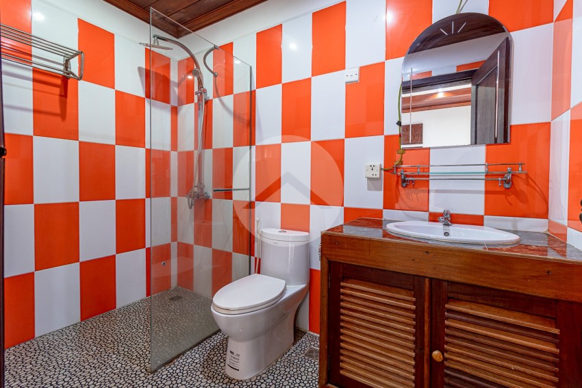 6 Unit Apartment Building For Rent - Kouk Chak, Siem Reap