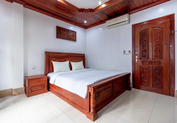 6 Unit Apartment Building For Rent - Kouk Chak, Siem Reap thumbnail