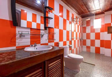 6 Unit Apartment Building For Rent - Kouk Chak, Siem Reap thumbnail