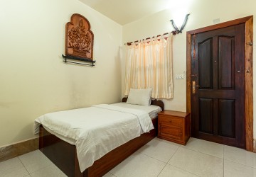 3 Bedroom Apartment For Rent - Kouk Chak, Siem Reap thumbnail