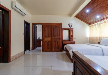 3 Bedroom Apartment For Rent - Kouk Chak, Siem Reap thumbnail