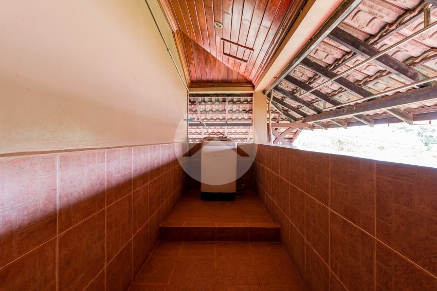 3 Bedroom Apartment For Rent - Kouk Chak, Siem Reap