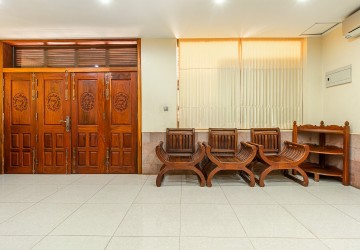 3 Bedroom Apartment For Rent - Kouk Chak, Siem Reap thumbnail