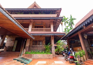 3 Bedroom Apartment For Rent - Kouk Chak, Siem Reap thumbnail