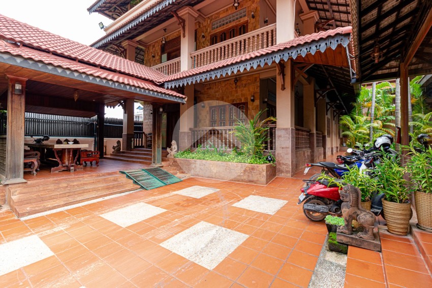 3 Bedroom Apartment For Rent - Kouk Chak, Siem Reap