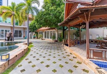 6 Bedroom Villa For Rent - Toul Kork, Phnom Penh thumbnail