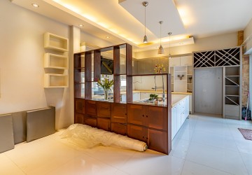 6 Bedroom Villa For Rent - Toul Kork, Phnom Penh thumbnail